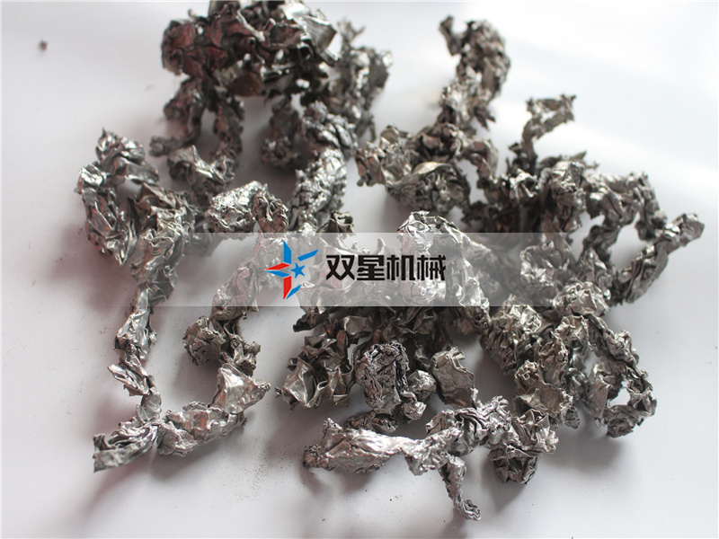 <a href='http://www.yunqingcheng.cn/feilv/724.html' target='_blank'><span>斷橋鋁破碎機(jī)</span></a>設(shè)備生產(chǎn)線粉碎效果