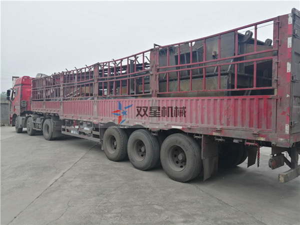 <a href='http://www.yunqingcheng.cn/feilv/852.html' target='_blank'><span>鋁合金破碎機(jī)</span></a>廠家1400型設(shè)備發(fā)往山西朔州