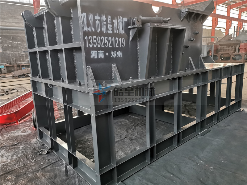 機(jī)鋁破碎機(jī)生產(chǎn)現(xiàn)場(chǎng) 機(jī)鋁破碎機(jī)生產(chǎn)現(xiàn)場(chǎng)